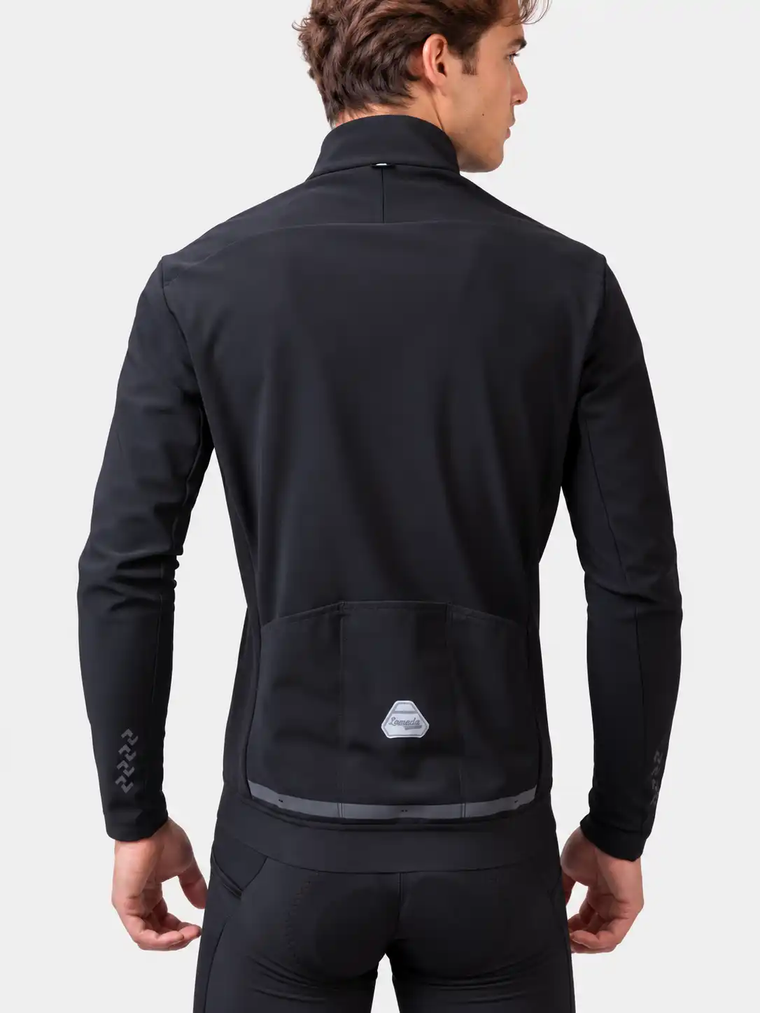 Vue de dos veste Dragon